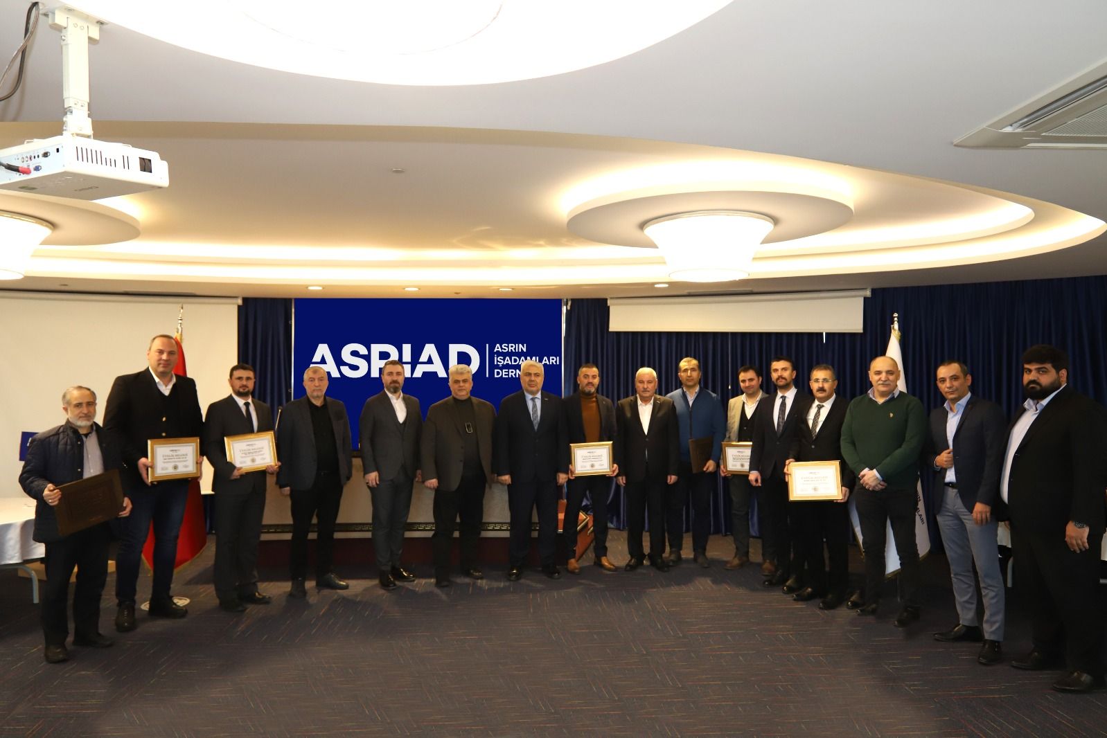 ASRİAD, CARİ AÇIĞI KAPATMAYA ENDEKSLİ ÇALIŞIYOR