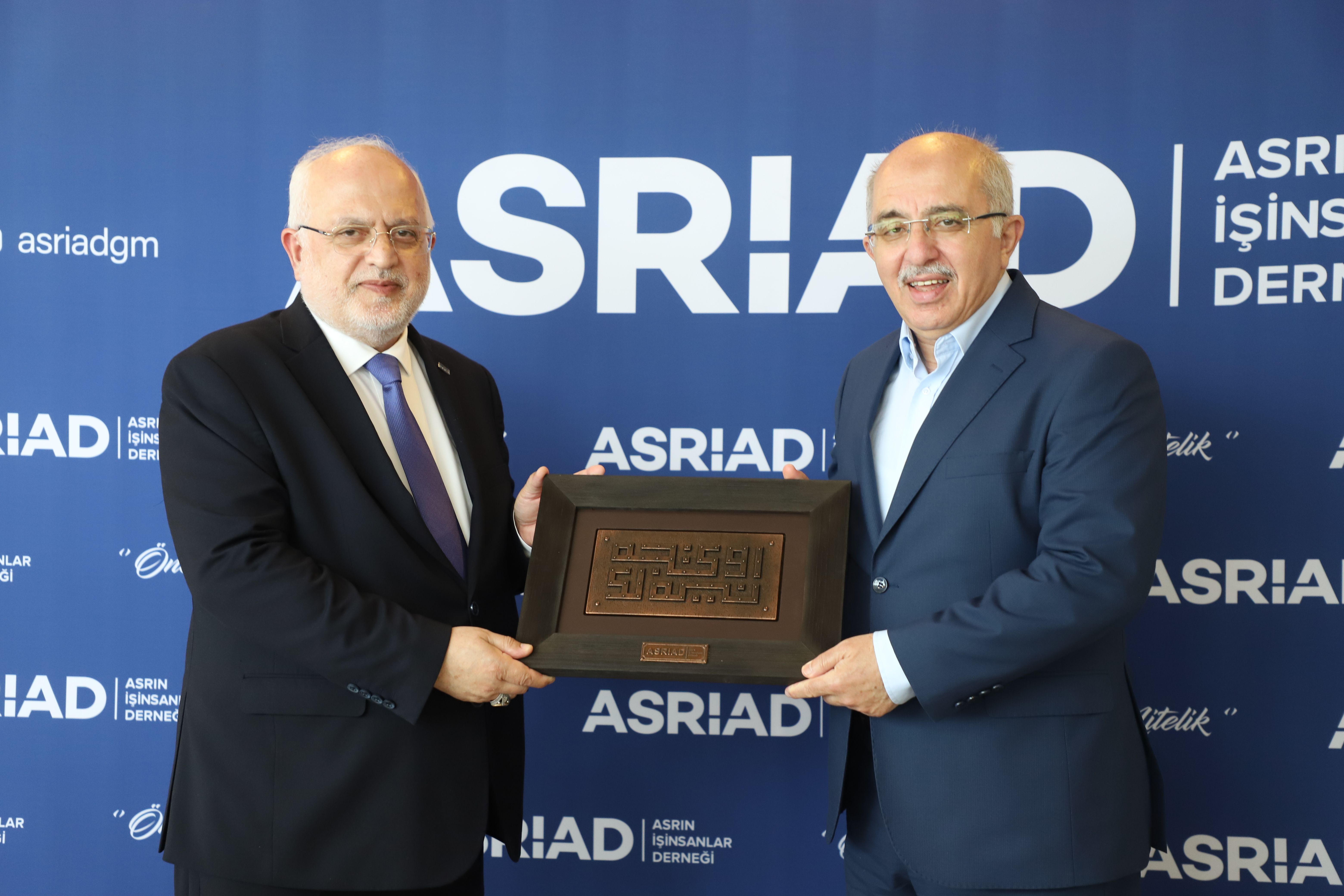 YENİAD Derneği'nden ASRİAD'a ziyaret