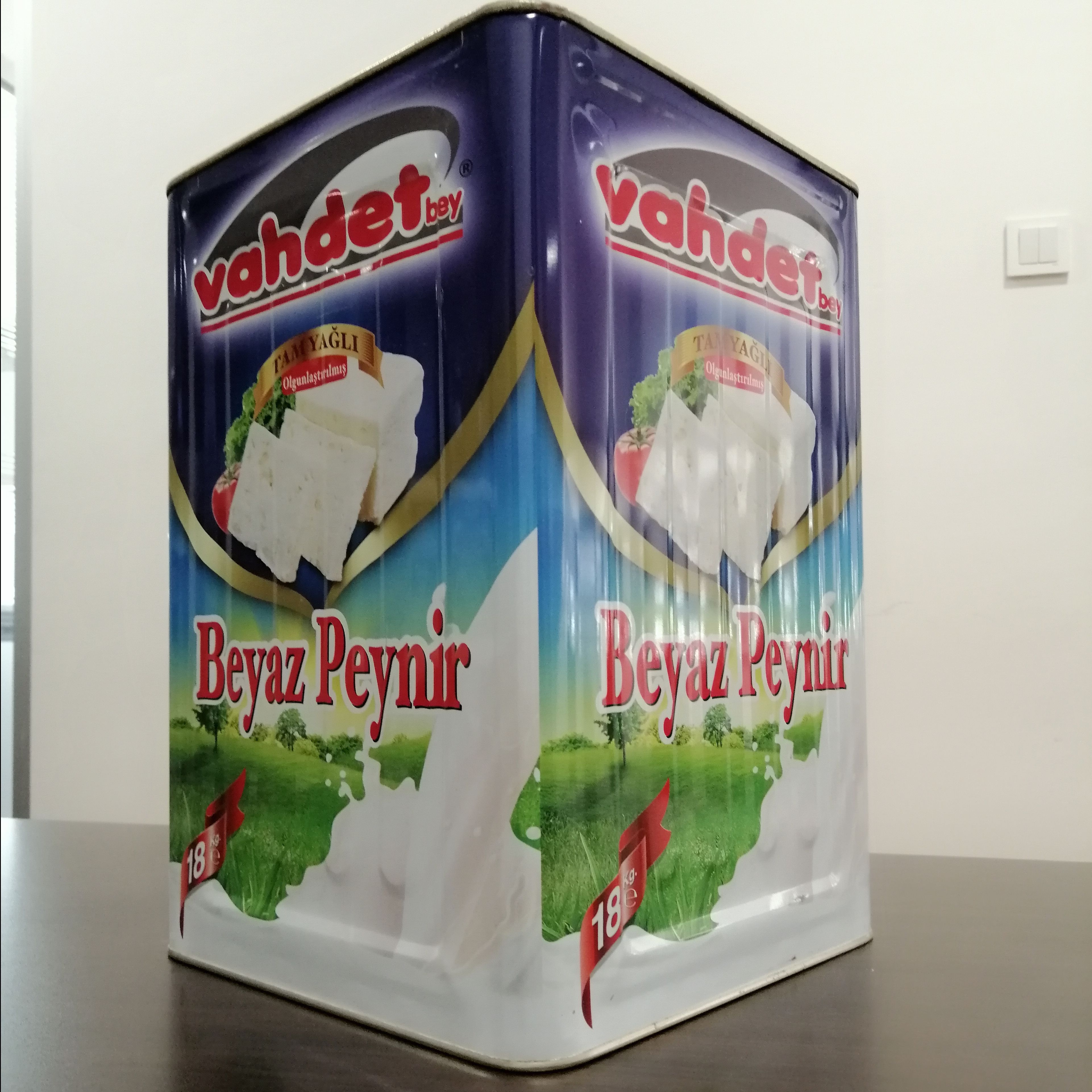 TAM.YAĞ.SALAMUR PEYNİR  18 KG TENEKE